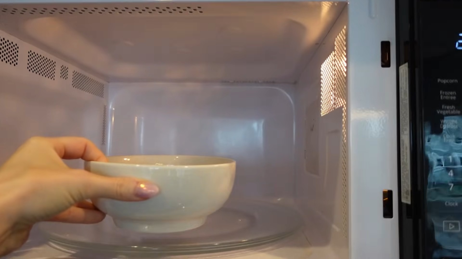 Microwave cleaning vinegar steam
